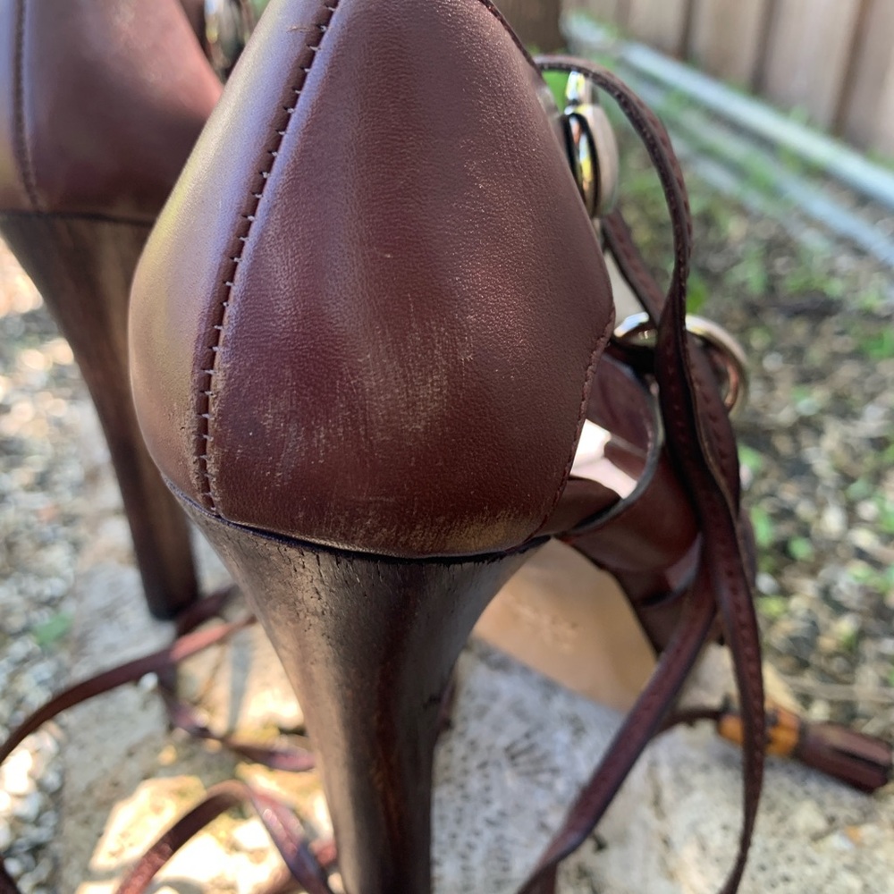 Gucci Brown High-Heeled Sandals with Strappy Design - Picture 7 of 14